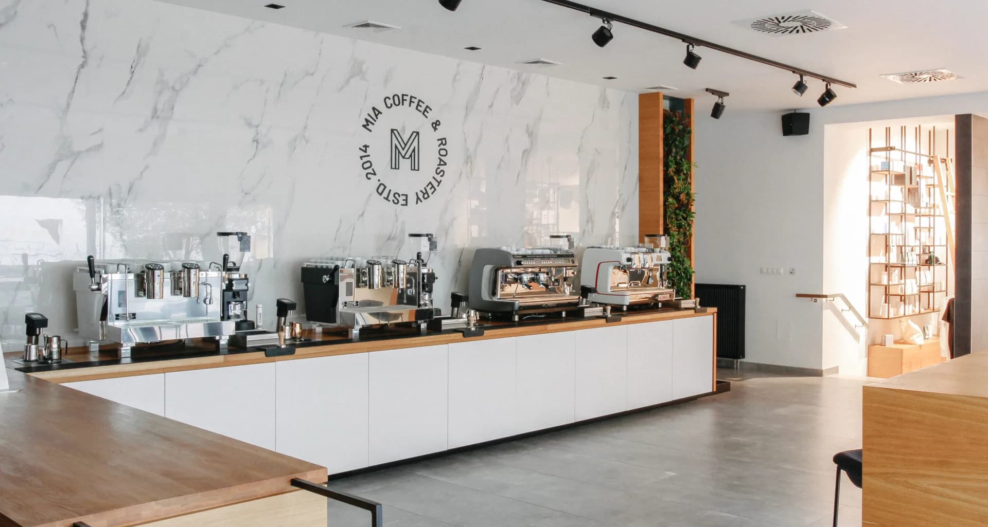 Mia Coffee